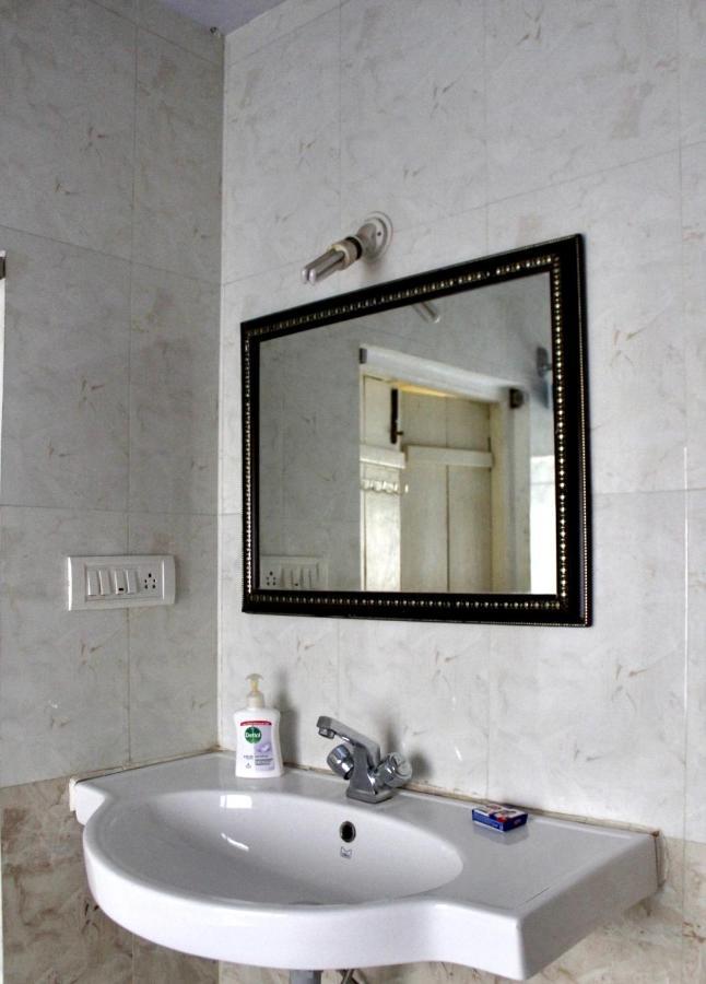 Royal Phoenix Inn Panaji Buitenkant foto
