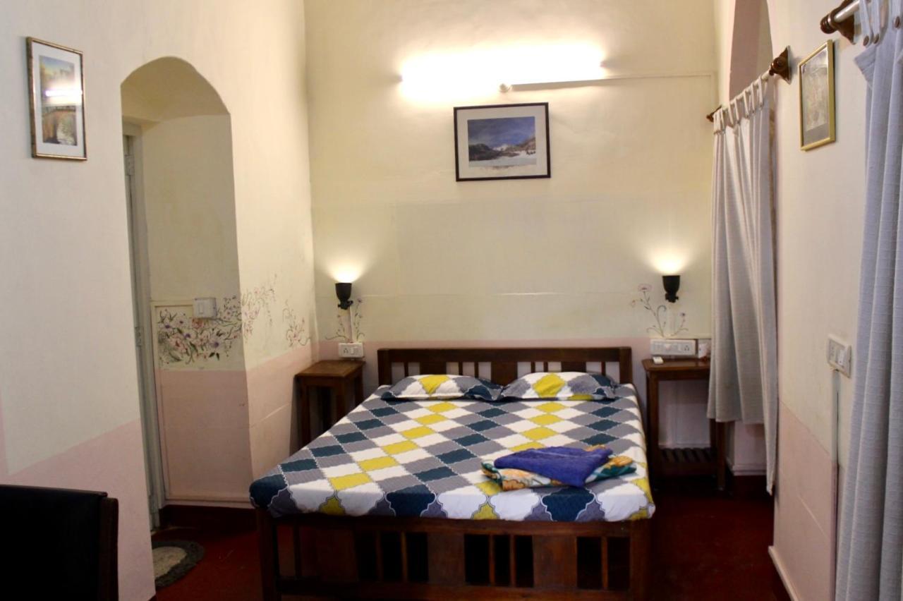 Royal Phoenix Inn Panaji Buitenkant foto